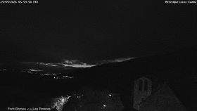 2026-04-24 06:00-20:00 animated GIF