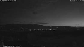 2026-04-26 06:00-20:00 animated GIF