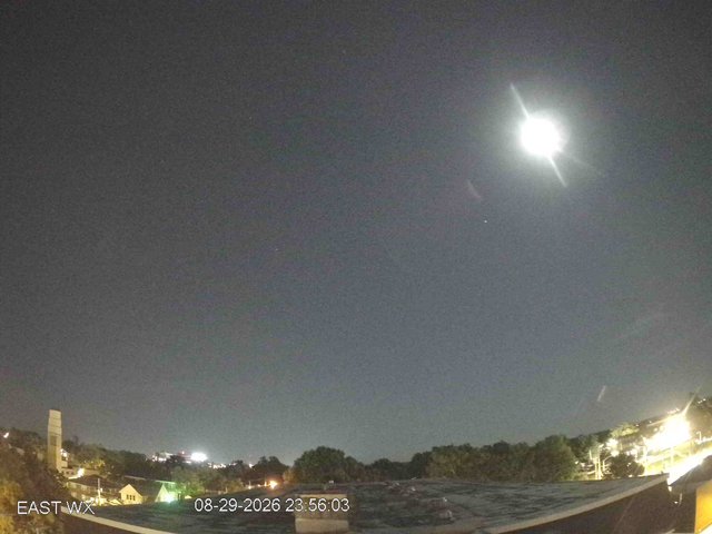 time-lapse frame, University Place Apartments - East Weather webcam