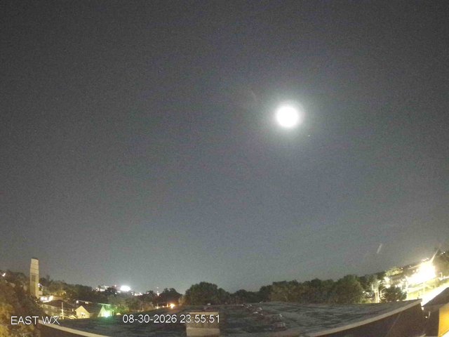 time-lapse frame, University Place Apartments - East Weather webcam