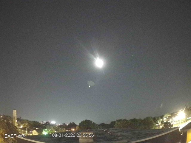 time-lapse frame, University Place Apartments - East Weather webcam