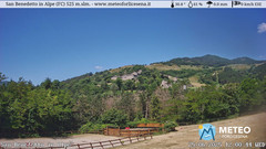 view from San Benedetto in Alpe on 2025-06-25
