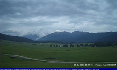 view from Pian Cansiglio - Casera Le Rotte on 2025-06-04