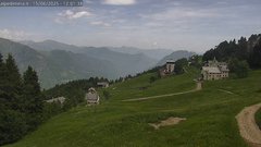 view from Alpe di Mera - Mera bassa on 2025-06-15