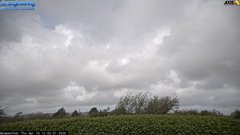 view from iwweather sky cam on 2026-04-16