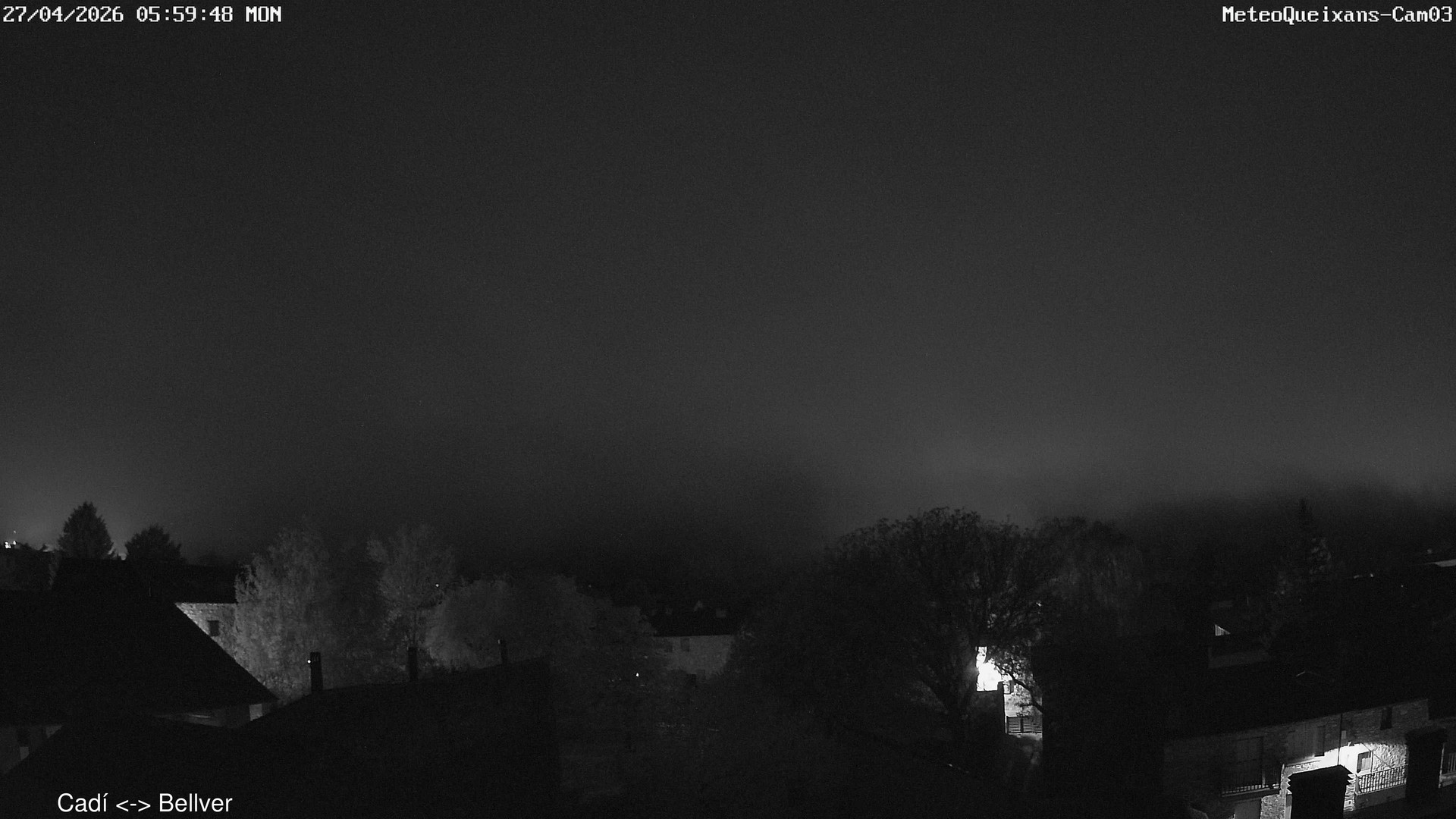 time-lapse frame, 2026-04-27 06:00-20:00 webcam