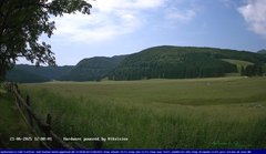 view from Webcam Cansiglio - verso la piana dei "Bech" on 2025-06-21