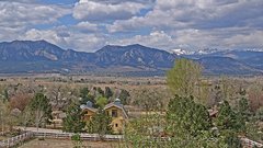 view from Louisville Flatirons time-lapse on 2026-04-09