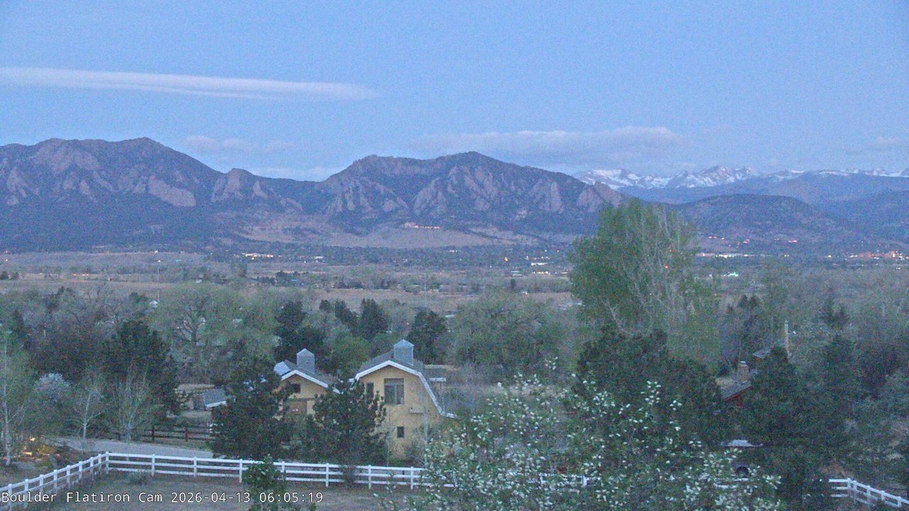time-lapse frame, Louisville Flatirons time-lapse webcam
