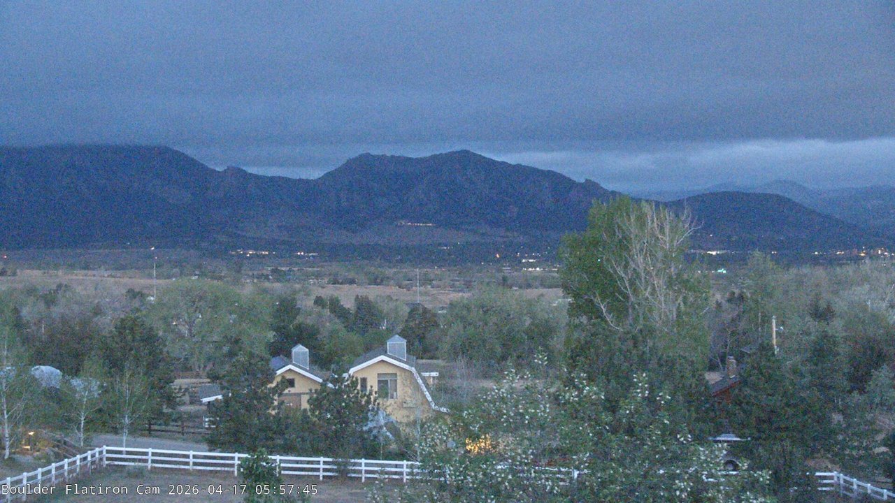 time-lapse frame, Louisville Flatirons time-lapse webcam