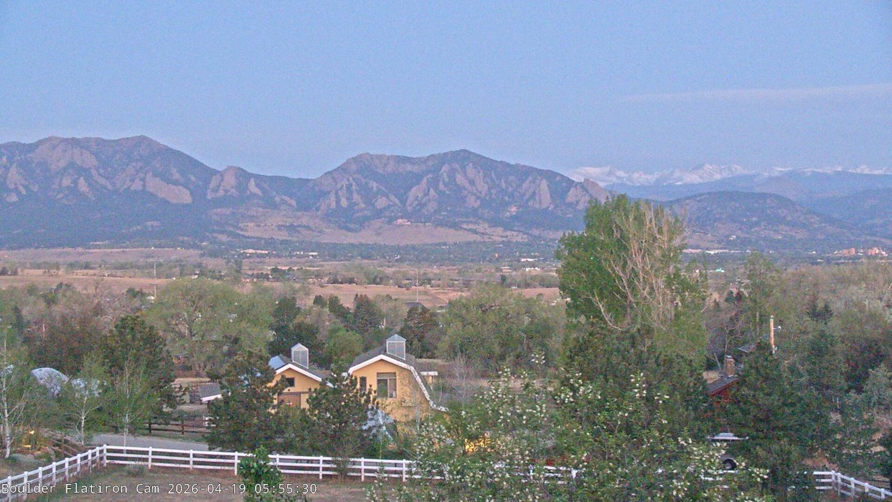 time-lapse frame, Louisville Flatirons time-lapse webcam