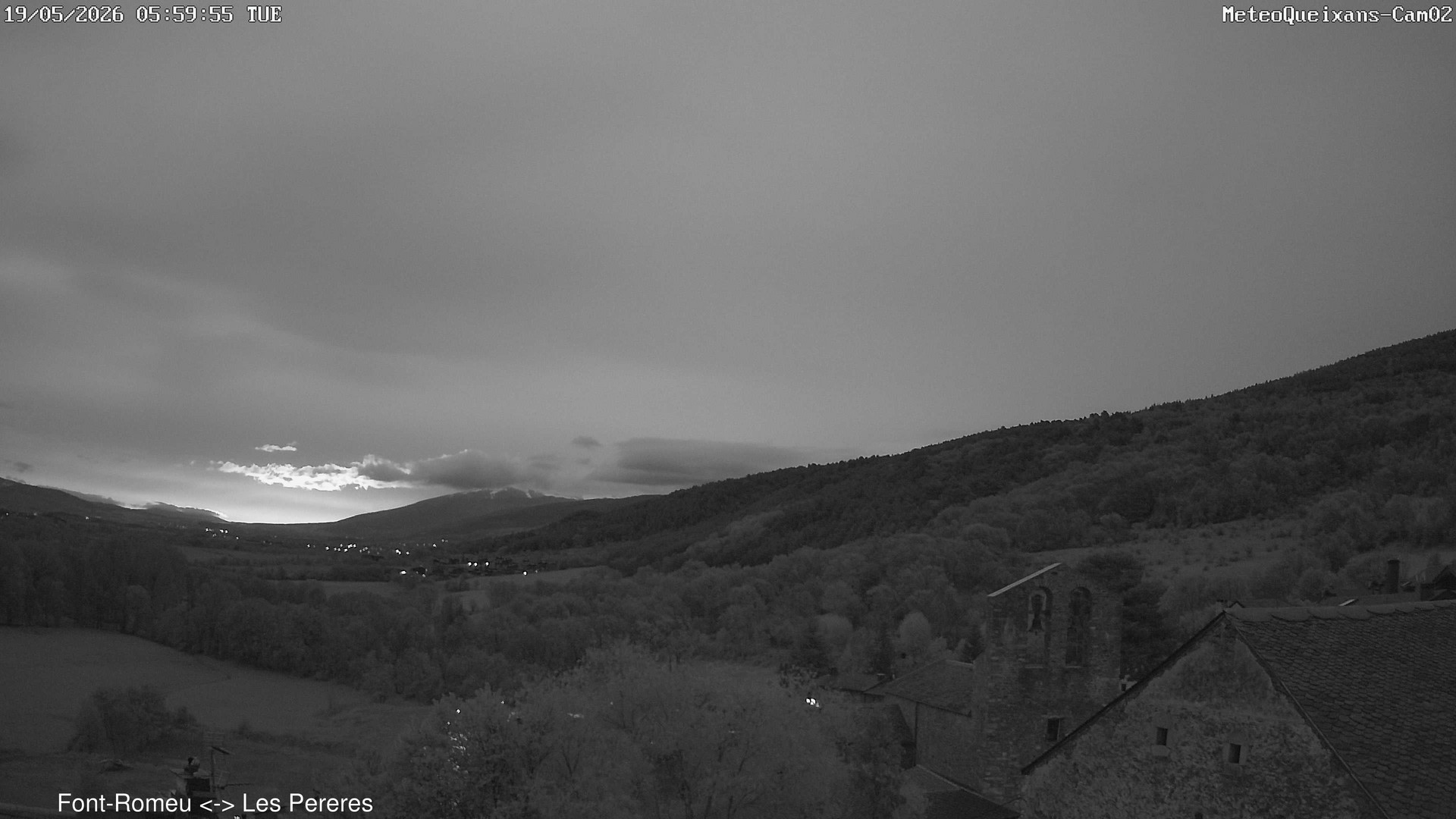 time-lapse frame, 2026-05-19 06:00-20:00 webcam