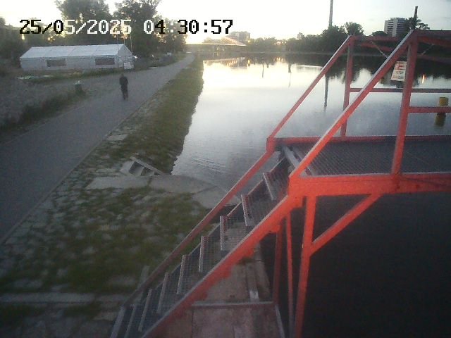 time-lapse frame, Troja - Warm Up webcam