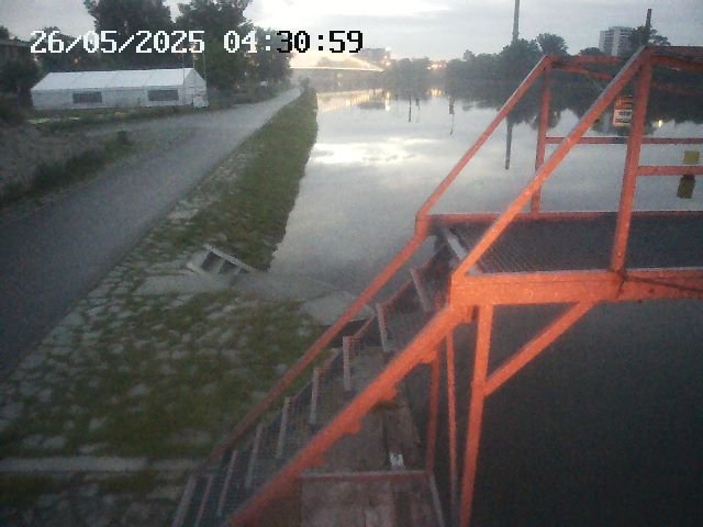 time-lapse frame, Troja - Warm Up webcam