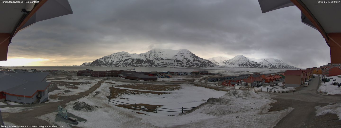 time-lapse frame, Hurtigruten Svalbard - Hiorthfjellet webcam