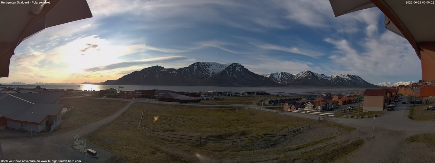 time-lapse frame, Hurtigruten Svalbard - Hiorthfjellet webcam