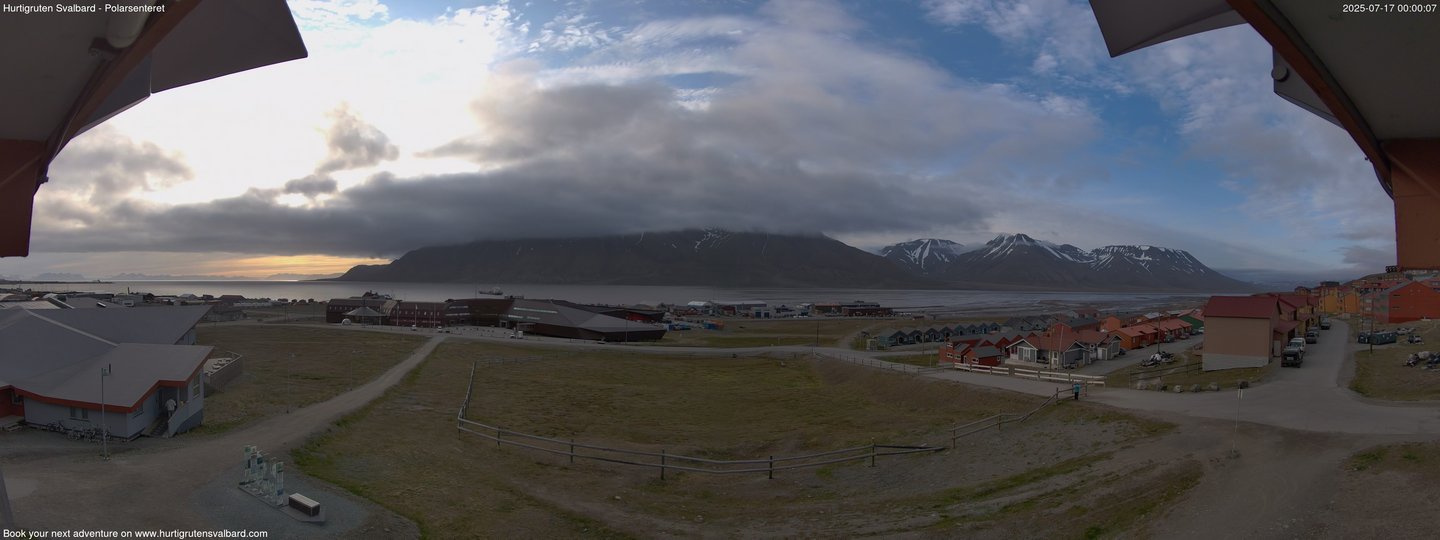 time-lapse frame, Hurtigruten Svalbard - Hiorthfjellet webcam