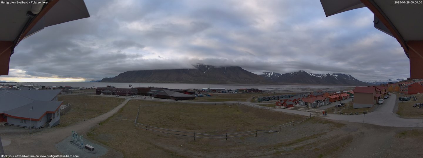 time-lapse frame, Hurtigruten Svalbard - Hiorthfjellet webcam