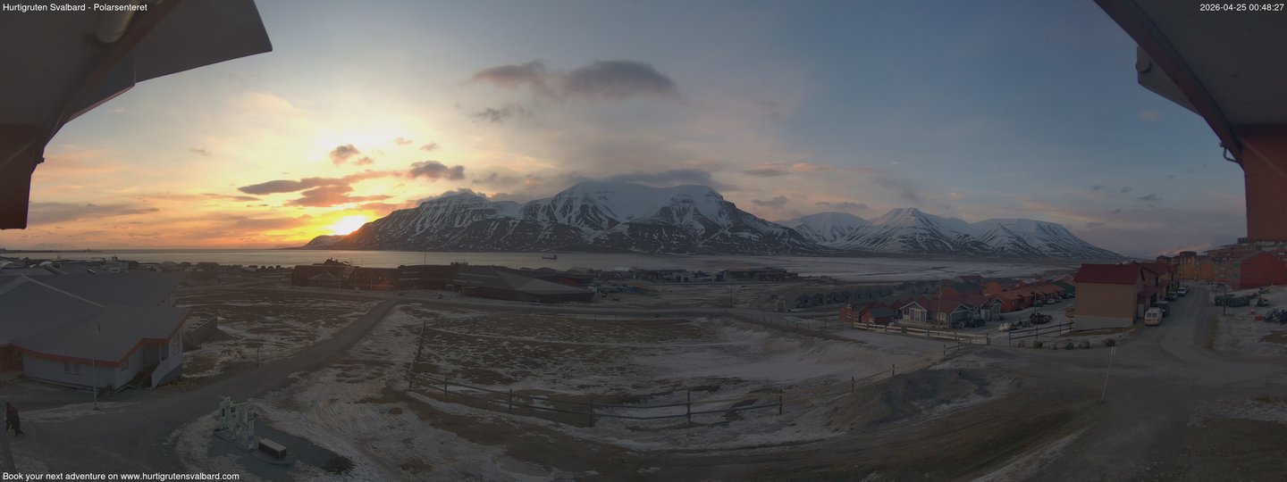 time-lapse frame, Hurtigruten Svalbard - Hiorthfjellet webcam