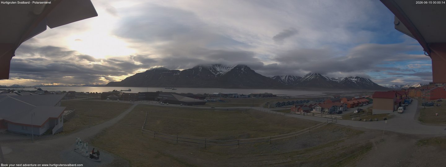 time-lapse frame, Hurtigruten Svalbard - Hiorthfjellet webcam