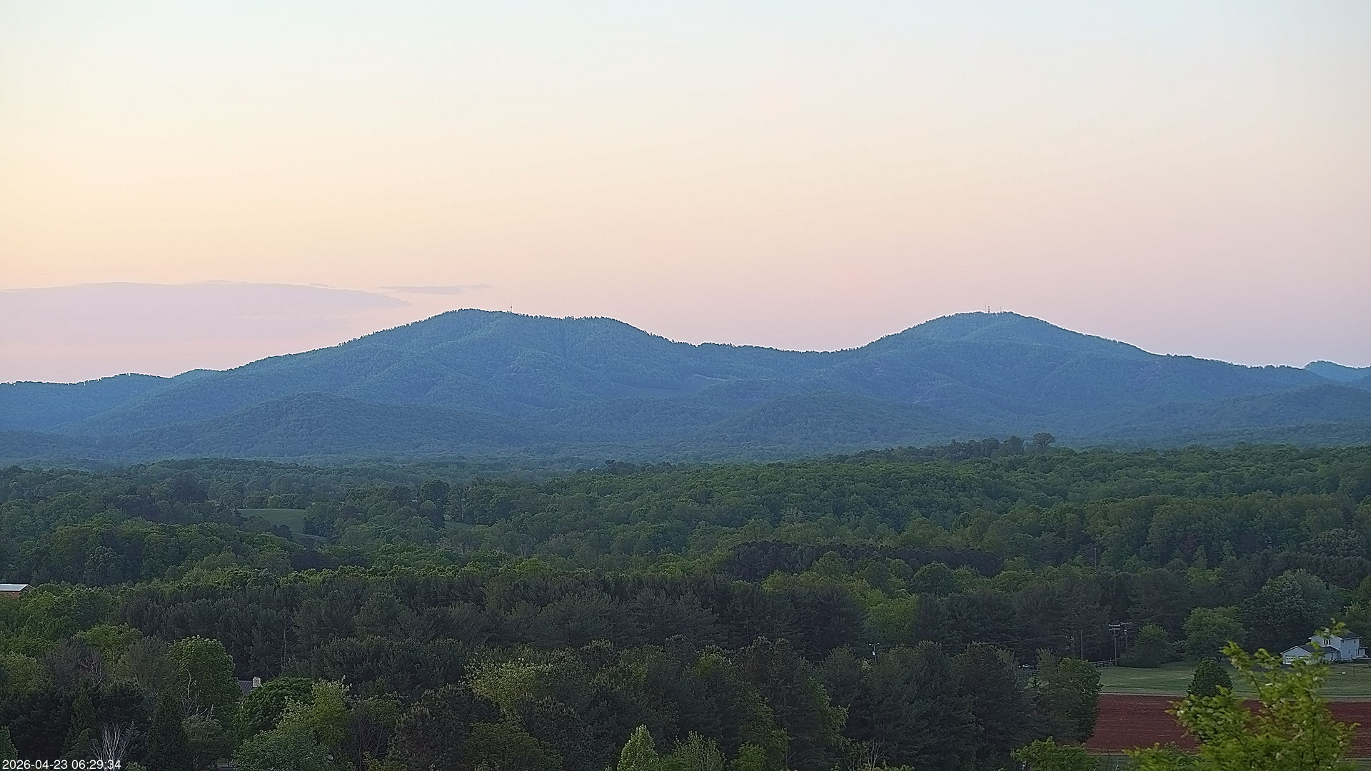 time-lapse frame, 2026-04-23 06:29-12:00 webcam