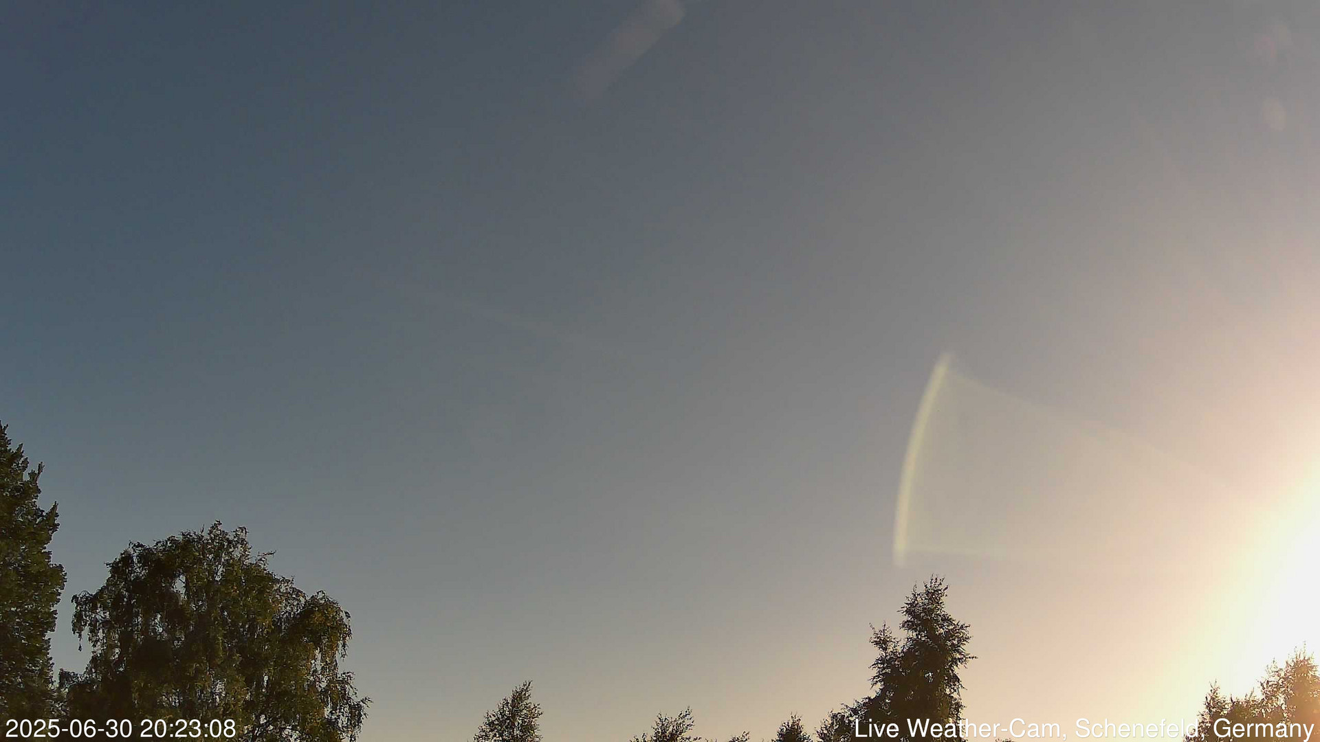 time-lapse frame, 2025-06-30 20:23-22:53 webcam
