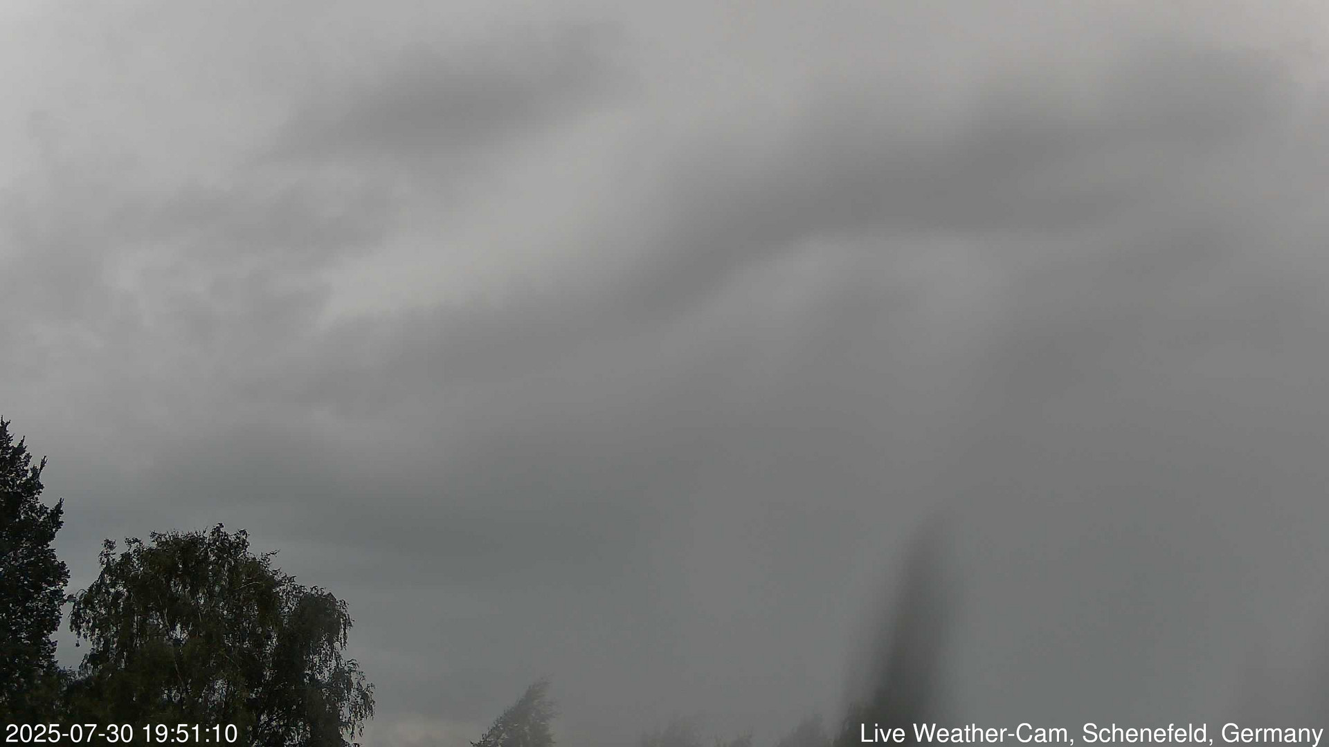 time-lapse frame, 2025-07-30 19:51-22:21 webcam
