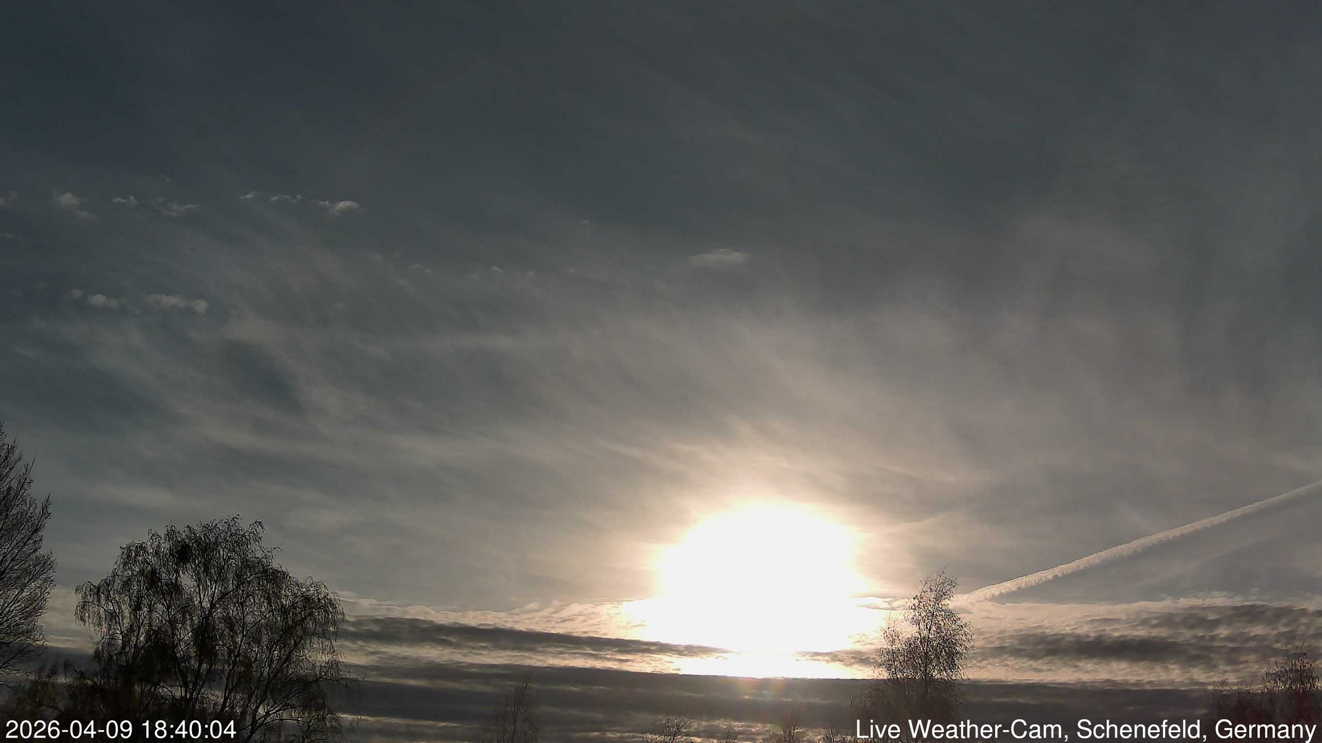 time-lapse frame, 2026-04-09 18:40-21:10 webcam