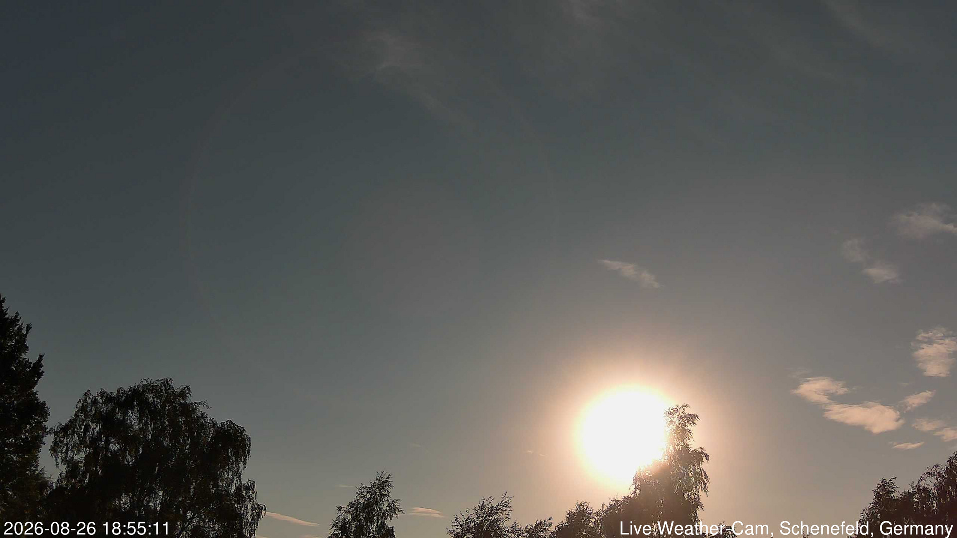 time-lapse frame, 2026-08-26 18:55-21:25 webcam