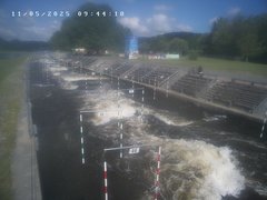 view from Troja - bottom on 2025-05-11