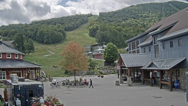 view from Sugarbush Gate House Plaza Scenic on 2026-08-28