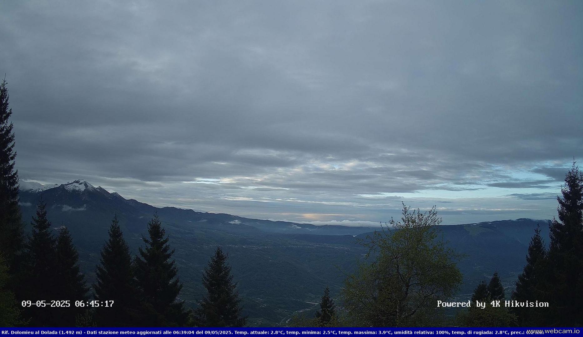 time-lapse frame, Rifugio Dolomieu al Dolada 1492m webcam