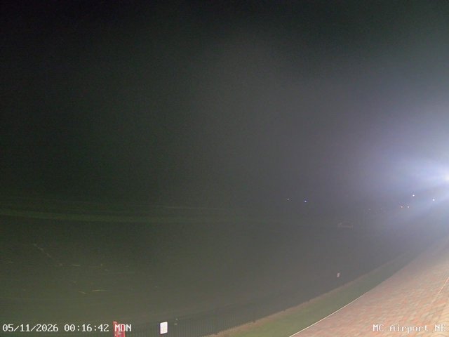 time-lapse frame, Mifflin County Airport (east) webcam