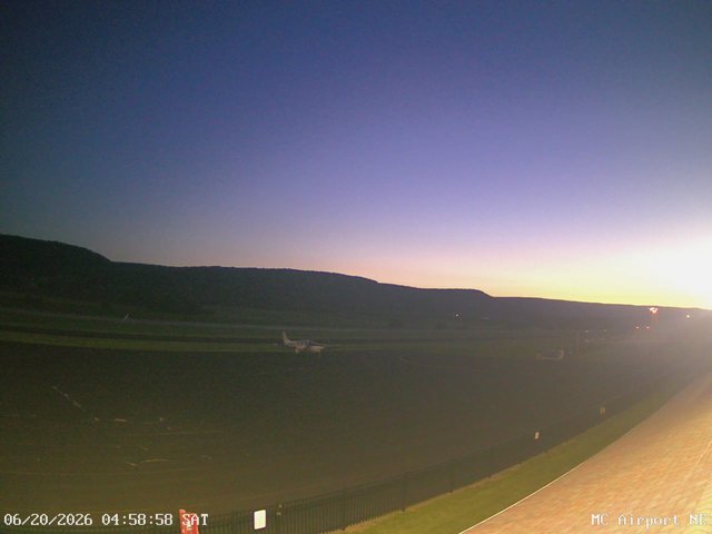 time-lapse frame, Mifflin County Airport (east) webcam