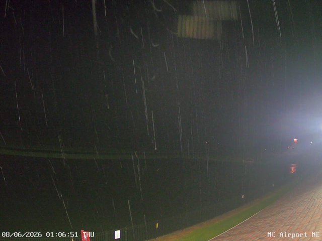 time-lapse frame, Mifflin County Airport (east) webcam