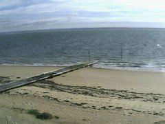 view from Cowes Yacht Club - North on 2025-06-19