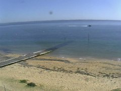 view from Cowes Yacht Club - North on 2025-08-21