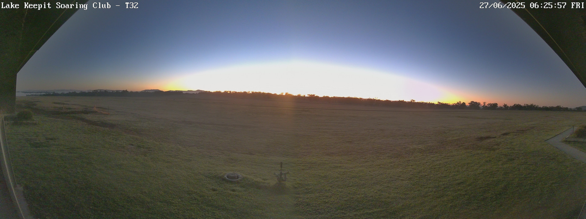 time-lapse frame, Lake Keepit Soaring Club T32 webcam