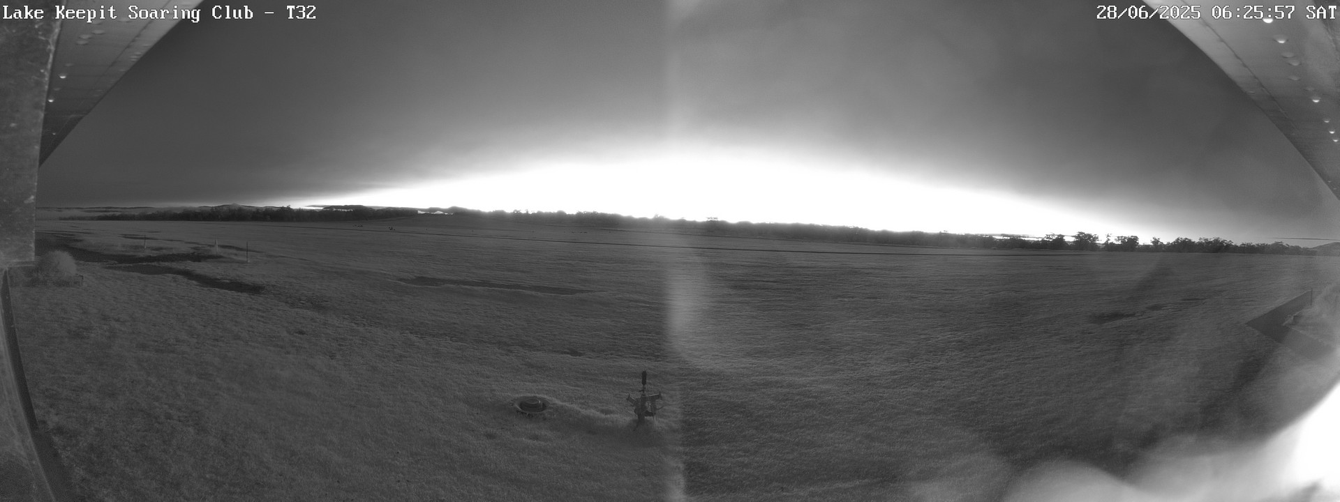 time-lapse frame, Lake Keepit Soaring Club T32 webcam