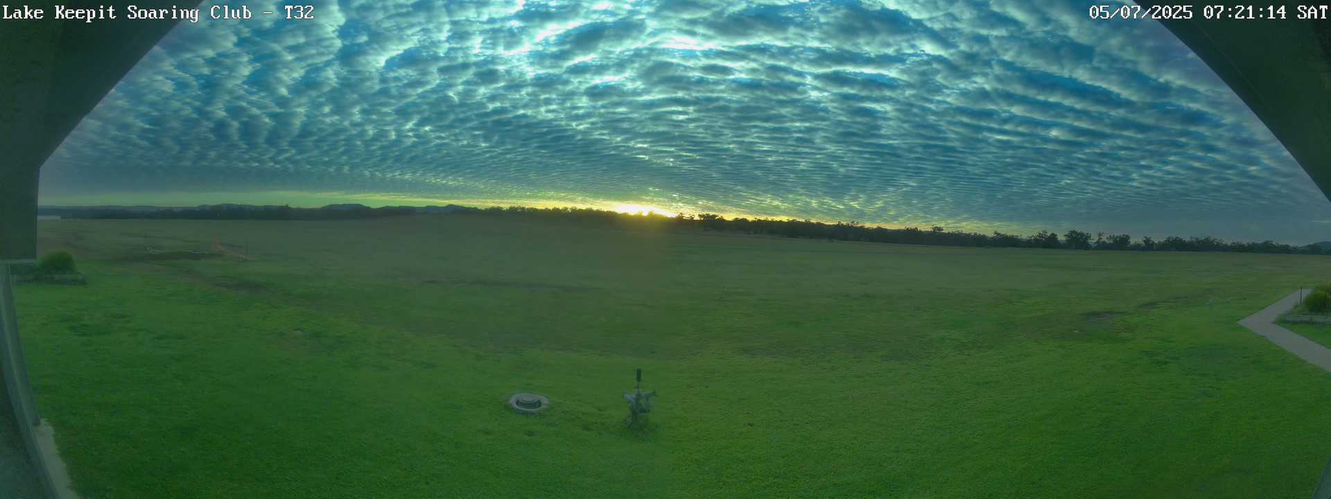 time-lapse frame, Lake Keepit Soaring Club T32 webcam