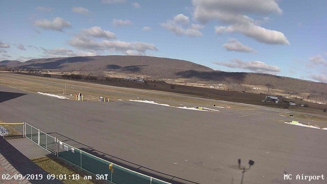 time-lapse frame, Mifflin County Airport (west) webcam