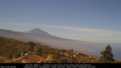 view from MeteoRavelo- Visión N de Tenerife on 2024-10-20