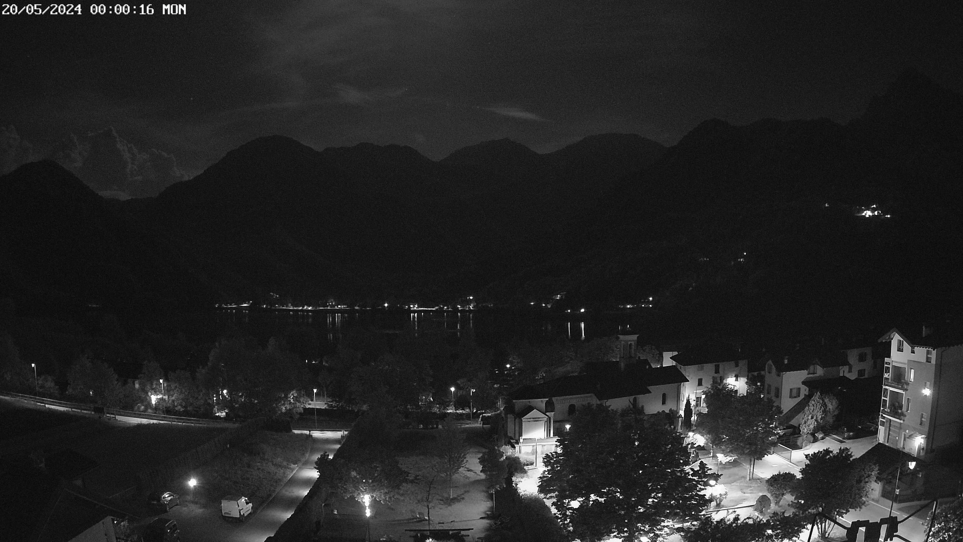 time-lapse frame, Lago di Ledro - Mezzolago Ledro Lake Suites: South webcam