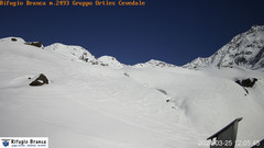 view from Rifugio Branca  Cevedale on 2024-03-25