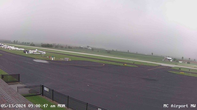 time-lapse frame, Mifflin County Airport (west) webcam