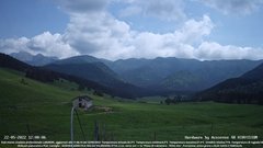 view from Pian Cansiglio - Malga Valmenera on 2022-05-22